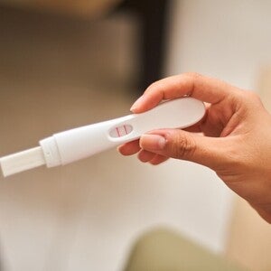 Taux de bêta-hCG : comprendre son évolution pendant la grossesse