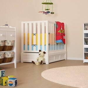 chambre de bebe avec meubles et décoration
