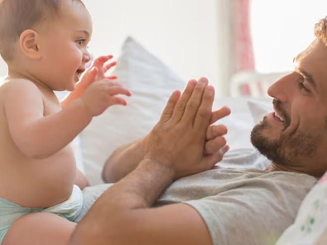 La socialisation de bébé 