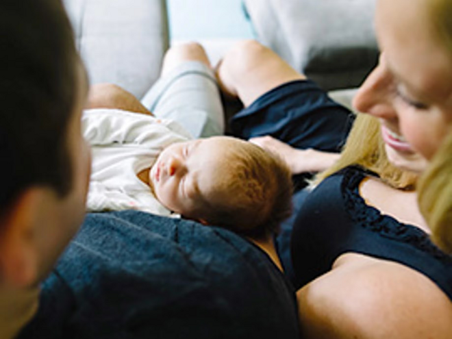 Comment habiller bébé pour la nuit ?