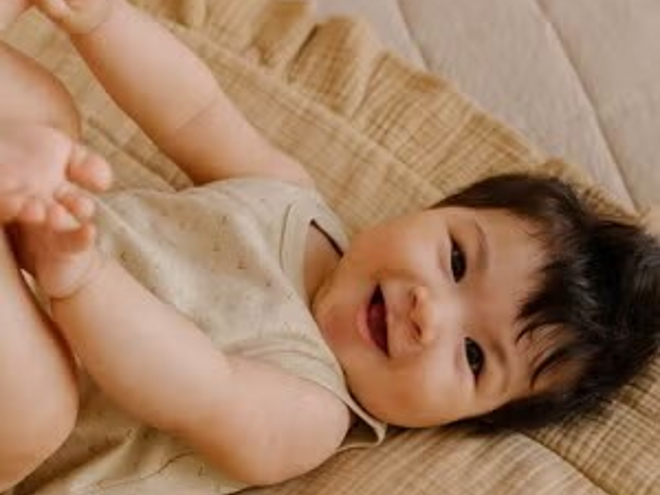 Vaccination de bébé : guide complet pour les parents 