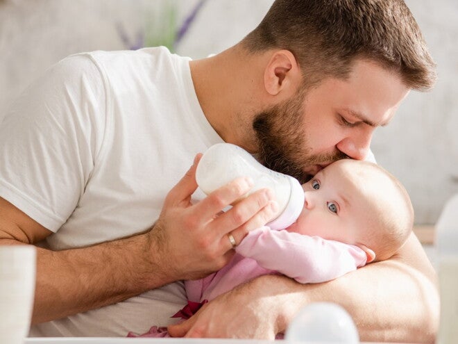 Vite bébé veut un biberon ! - Maman Connect