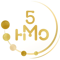 Logo doré avec chiffres et lettres stylisés entourés de sphères dorées
